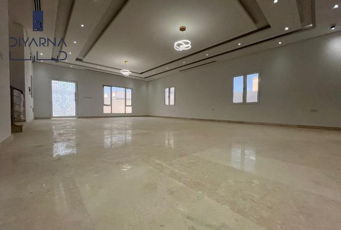 959033 - Property Image 2