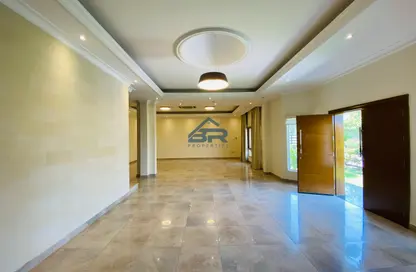 مجمع سكني - 5 غرف نوم - 5 حمامات للايجار في الجنبية - المحافظة الشمالية