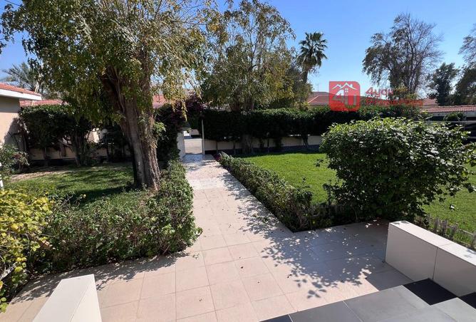 976358 - Property Image 2