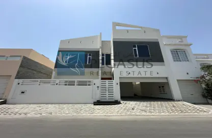 Villa - 4 Bedrooms - 6 Bathrooms for rent in Saar - Northern Governorate