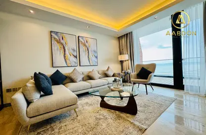Apartment - 3 Bedrooms - 5 Bathrooms for rent in Hanging Garden - Dilmunia Island - Muharraq Governorate Apartment - 3 Bedrooms - 5 Bathrooms for rent in Hanging Garden - Dilmunia Island - Muharraq Governorate