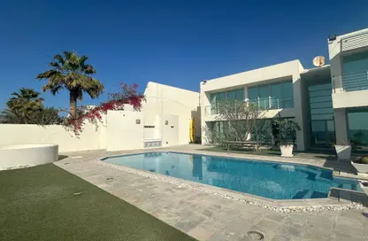 Villa - 5 Bedrooms - 6 Bathrooms for sale in Durrat Al Bahrain - Southern Governorate