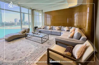 Apartment - 4 Bedrooms - 6 Bathrooms for sale in Reef Island - Capital Governorate