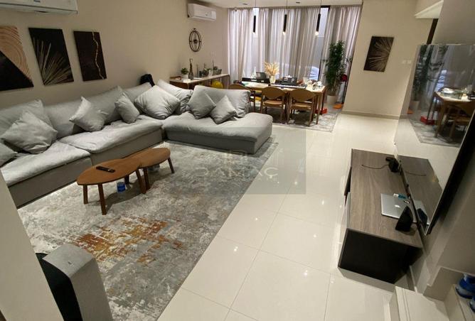 963115 - Property Image 2