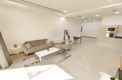 Apartment - 2 Bedrooms - 2 Bathrooms for rent in Amwaj Avenue - Amwaj Islands - Muharraq Governorate