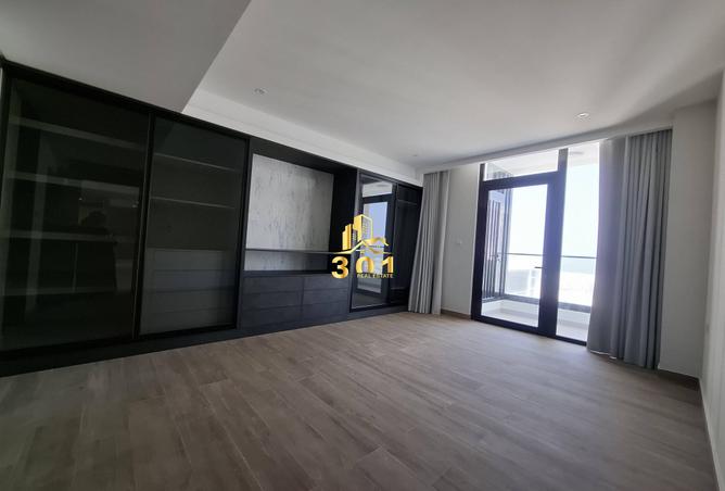 971151 - Property Image 3