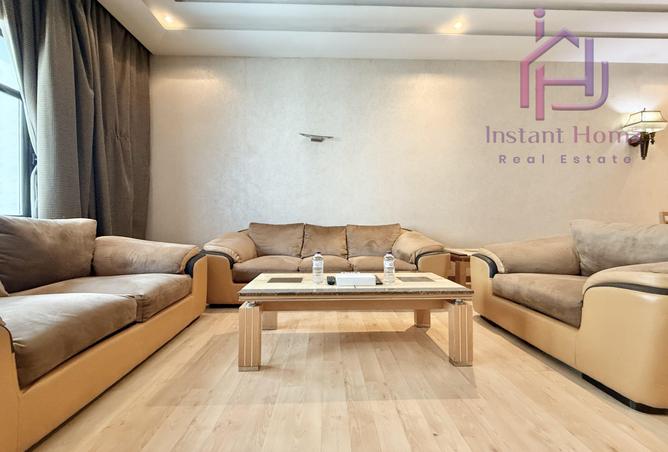 953578 - Property Image 2