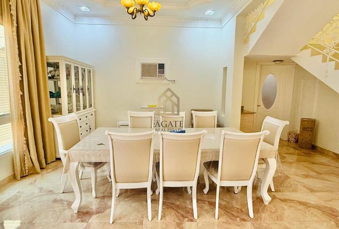 962448 - Property Image 3