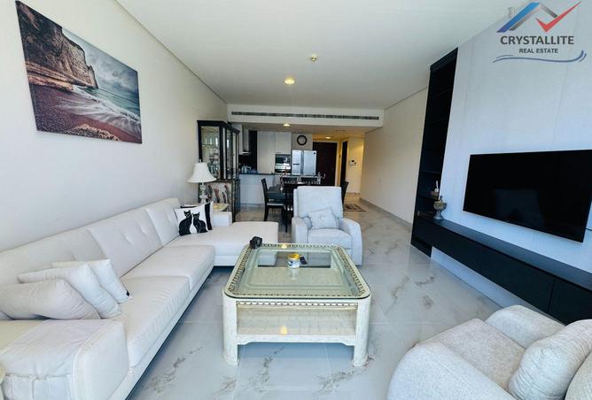 955411 - Property Image 2