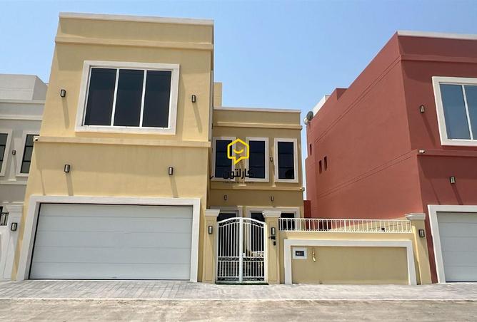 944592 - Property Image 3