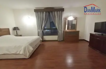 Room / Bedroom image for: Apartment - 3 Bedrooms - 2 Bathrooms for rent in Sanabis - Manama - Capital Governorate, Image 1