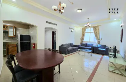 Apartment - 2 Bedrooms - 2 Bathrooms for rent in Al Juffair - Capital Governorate