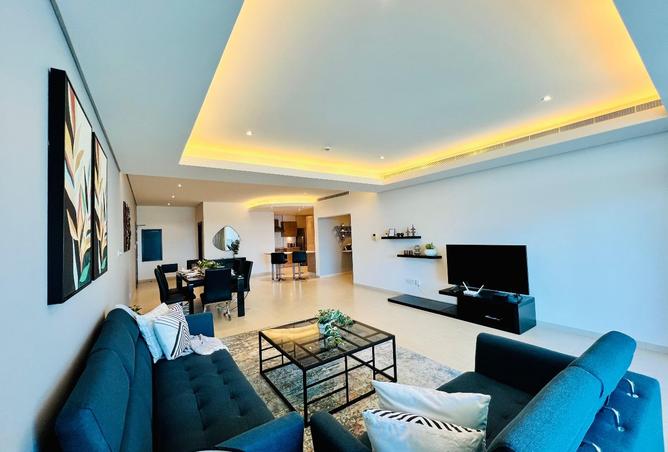 975493 - Property Image 2