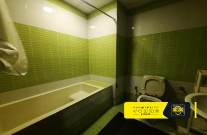 Apartment - 2 Bedrooms - 2 Bathrooms for sale in Al Juffair - Capital Governorate