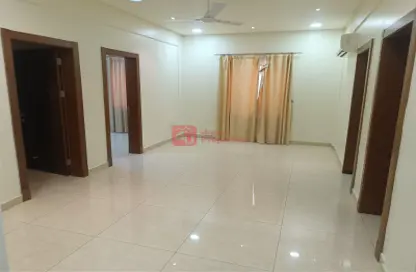 Apartment - 3 Bedrooms - 3 Bathrooms for rent in Segaya - Manama - Capital Governorate