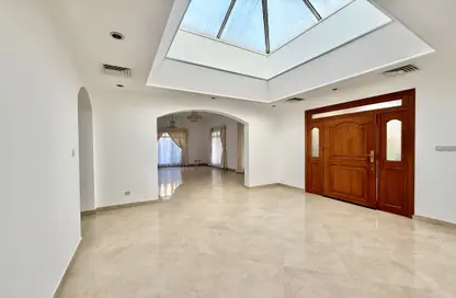 Villa - 3 Bedrooms - 4 Bathrooms for rent in Saar - Northern Governorate