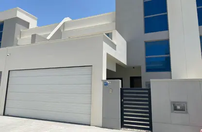 Apartment - 4 Bedrooms - 5 Bathrooms for rent in Al Naseem - Diyar Al Muharraq - Muharraq Governorate
