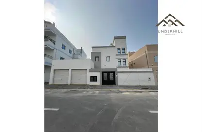 Outdoor Building image for: Villa - 4 Bedrooms - 5 Bathrooms for sale in Hamad Town - Northern Governorate, Image 1