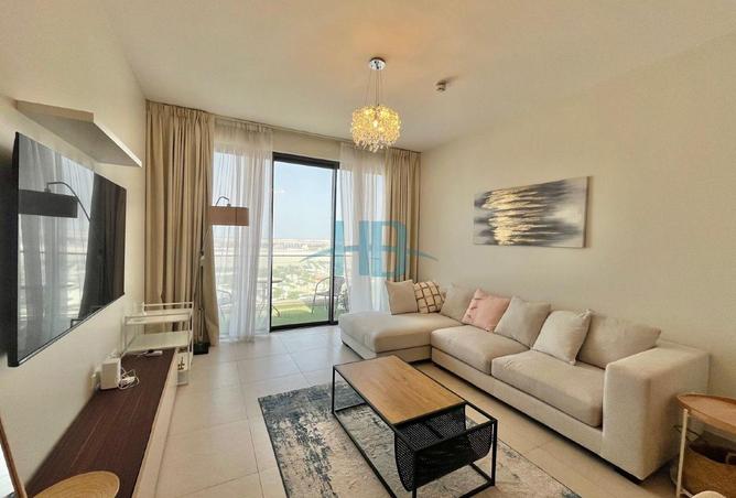 955496 - Property Image 2