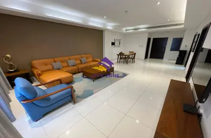 Apartment - 2 Bedrooms - 3 Bathrooms for rent in Al Juffair - Capital Governorate