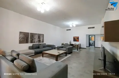 Apartment - 2 Bedrooms - 3 Bathrooms for rent in Al Juffair - Capital Governorate