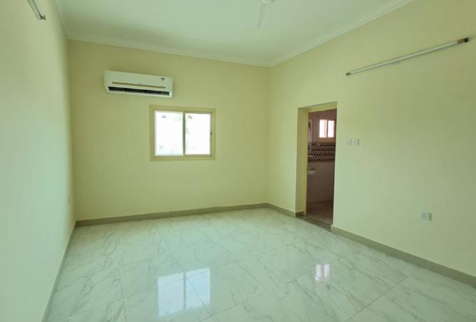 966451 - Property Image 3
