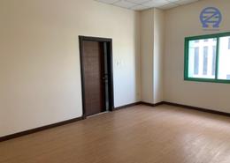 صورةغرفة فارغة لـ: مكتب - 2 حمامات للكراء في الجفير - محافظة العاصمة, صورة 1