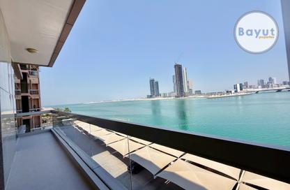 Apartment - 3 Bedrooms - 5 Bathrooms for rent in Reef Island - Capital Governorate