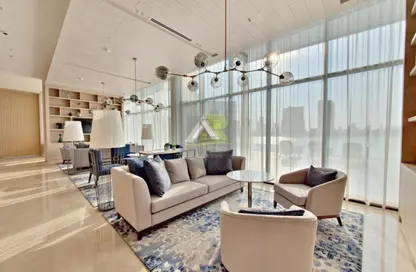 Apartment - 2 Bedrooms - 2 Bathrooms for rent in Reef Island - Capital Governorate