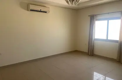 Apartment - 2 Bedrooms - 2 Bathrooms for rent in Saar - Northern Governorate Apartment - 2 Bedrooms - 2 Bathrooms for rent in Saar - Northern Governorate