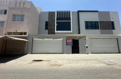 فيلا - 3 غرف نوم - 4 حمامات للبيع في المقشع - المحافظة الشمالية