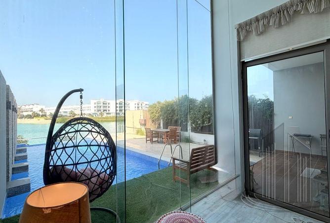 976626 - Property Image 2