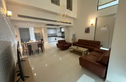 دوبلكس - غرفة نوم - 2 حمامات للبيع في الجفير - محافظة العاصمة