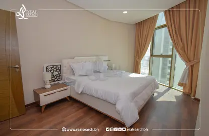 Room / Bedroom image for: Apartment - 1 Bedroom - 2 Bathrooms for rent in Seef - Capital Governorate, Image 1
