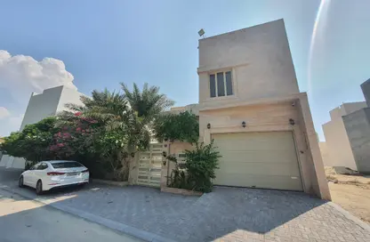 Villa - 5 Bedrooms - 7 Bathrooms for sale in Sadad - Northern Governorate
