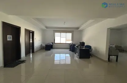 Office Space - Studio - 2 Bathrooms for rent in Seef - Capital Governorate