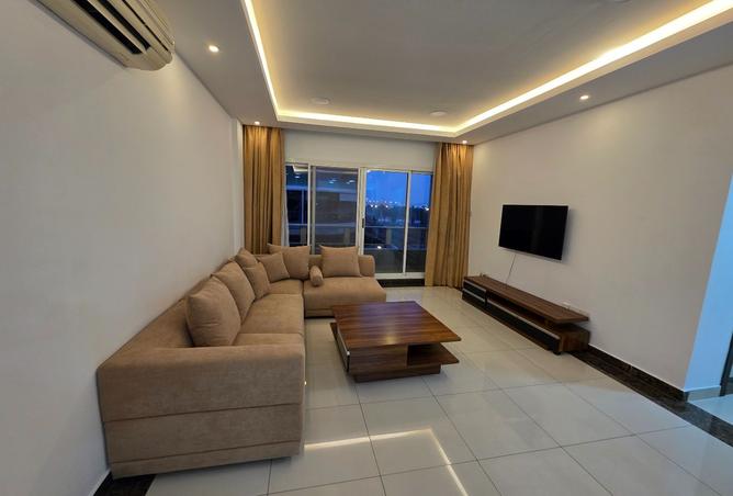 957257 - Property Image 2