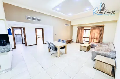 Apartment - 2 Bedrooms - 3 Bathrooms for rent in Al Juffair - Capital Governorate