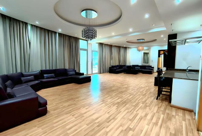 967073 - Property Image 2