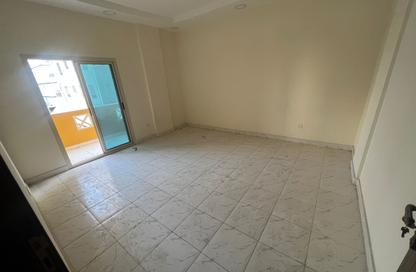 Apartment - 4 Bedrooms - 3 Bathrooms for rent in Hidd - Muharraq Governorate