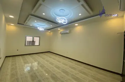 Empty Room image for: Apartment - 3 Bedrooms - 3 Bathrooms for sale in Hidd - Muharraq Governorate, Image 1
