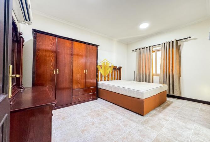 955458 - Property Image 2