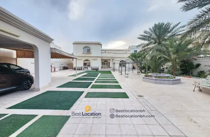 Villa - 4 Bedrooms - 7 Bathrooms for sale in Sanad - Central Governorate