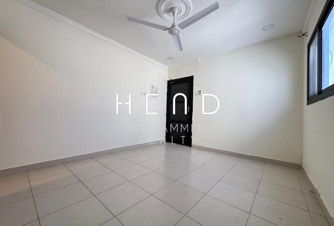 985246 - Property Image 3