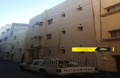 عمارة بالكامل - 8 غرف نوم - 8 حمامات للبيع في المنامة - محافظة العاصمة
