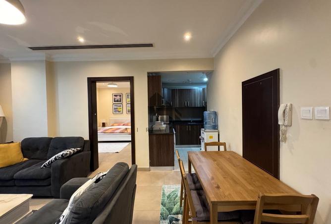 961929 - Property Image 3