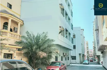 عمارة بالكامل - استوديو - 2 حمامات للبيع في الحورة - محافظة العاصمة
