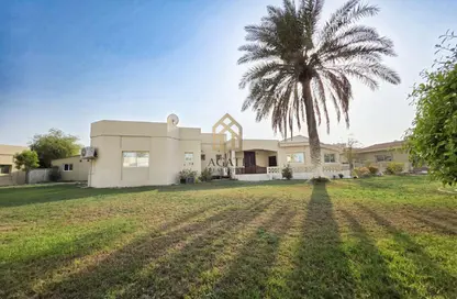 Villa - 3 Bedrooms - 4 Bathrooms for rent in Seef - Capital Governorate