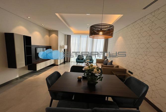 880703 - Property Image 2