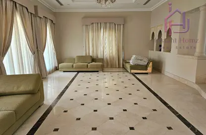 فيلا - 4 غرف نوم - 5 حمامات للايجار في باربار - المحافظة الشمالية